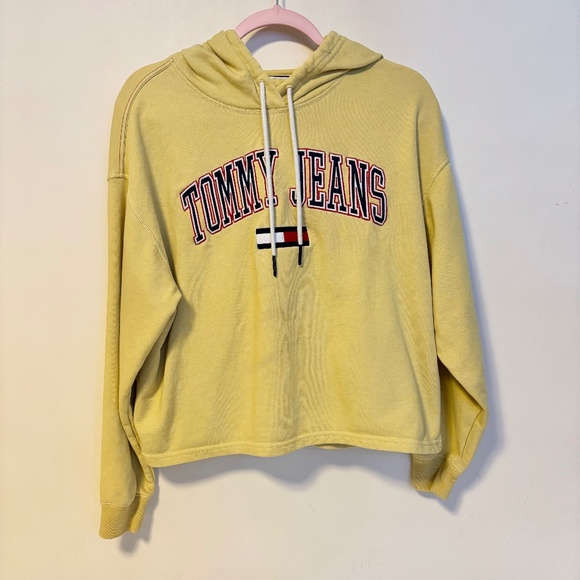 Tommy Hilfiger Jeans Oversized Drawstring Hoodie Sweatshirt Yellow Womens XS - Picture 1 of 4